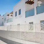 Live Like A Local In This Contemporary Duplex