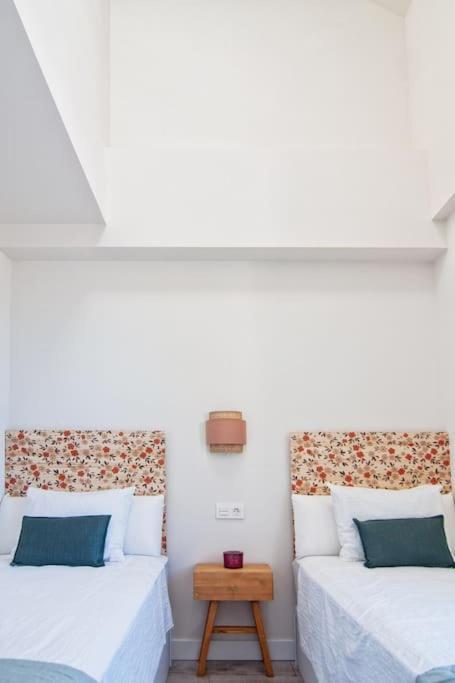 Live Like A Local In Contemporary Duplex