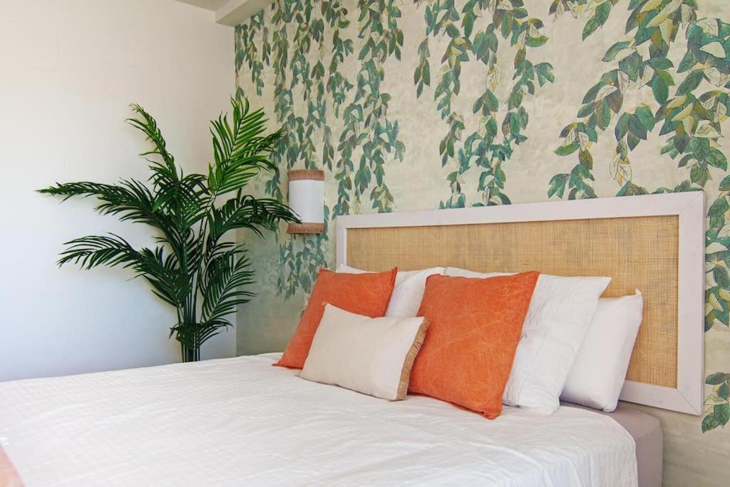 Live Like A Local In Contemporary Duplex Appartement Séville