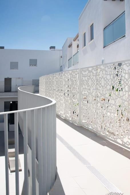 Live Like A Local In Contemporary Duplex Appartement