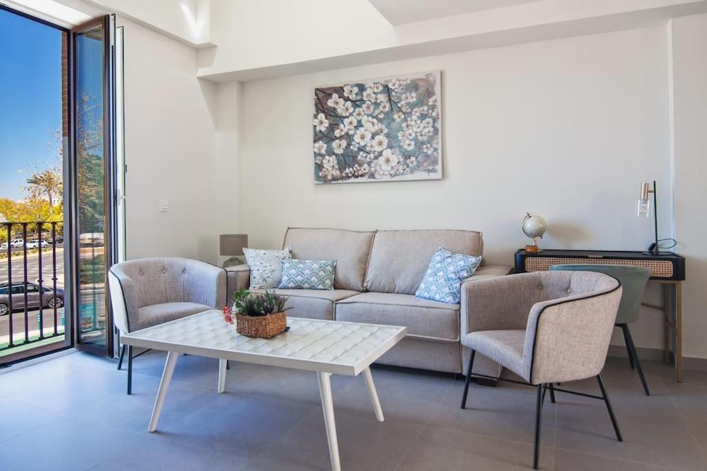 Live Like A Local In Contemporary Duplex
